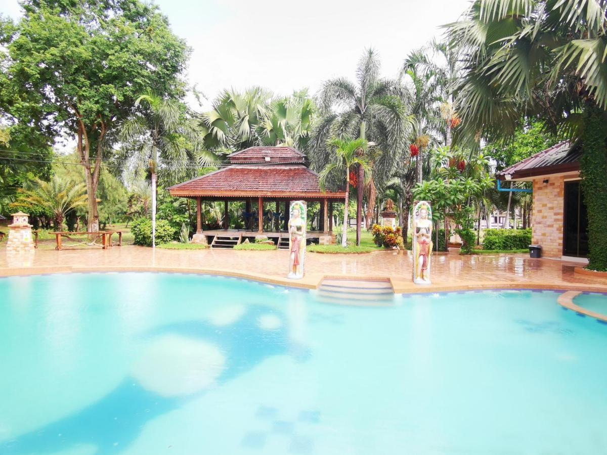 Rs Phong Riverside Resort Кхонкен Екстер'єр фото