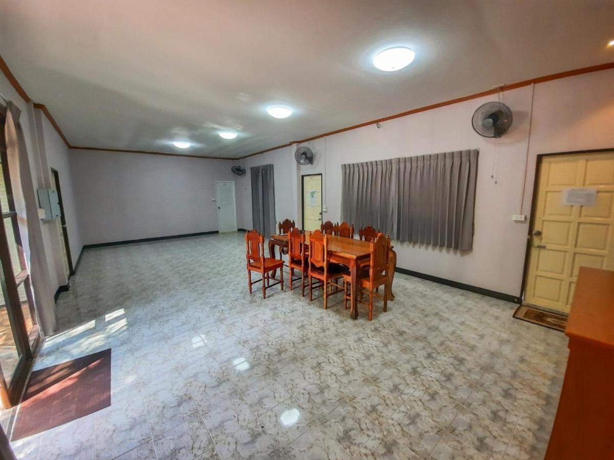 Rs Phong Riverside Resort Кхонкен Екстер'єр фото