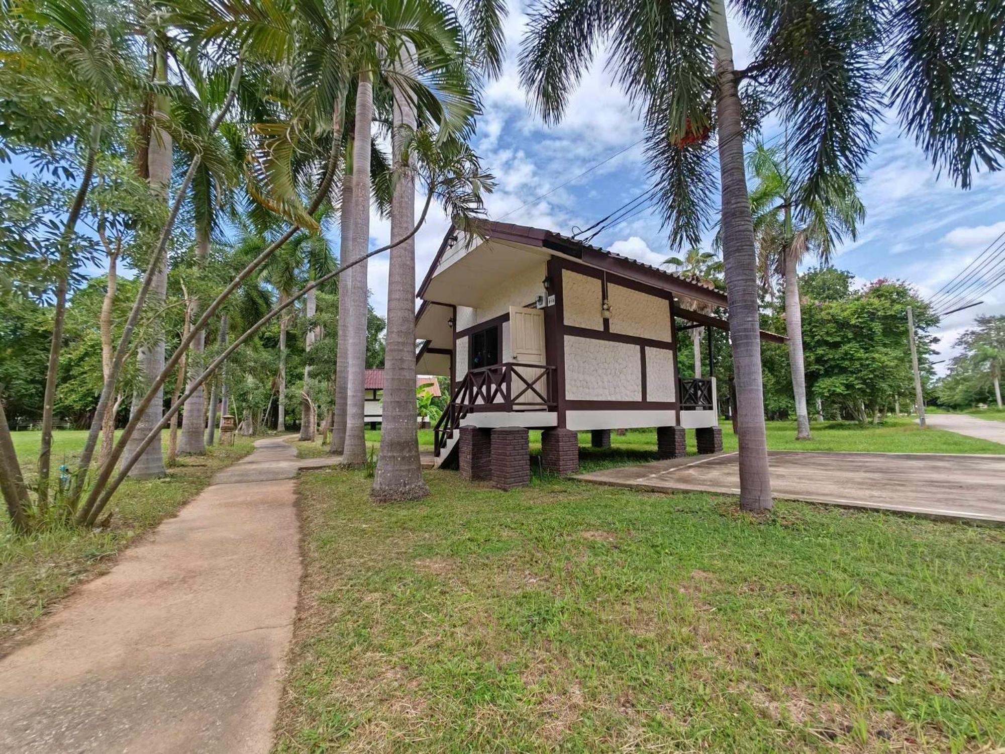 Rs Phong Riverside Resort Кхонкен Екстер'єр фото