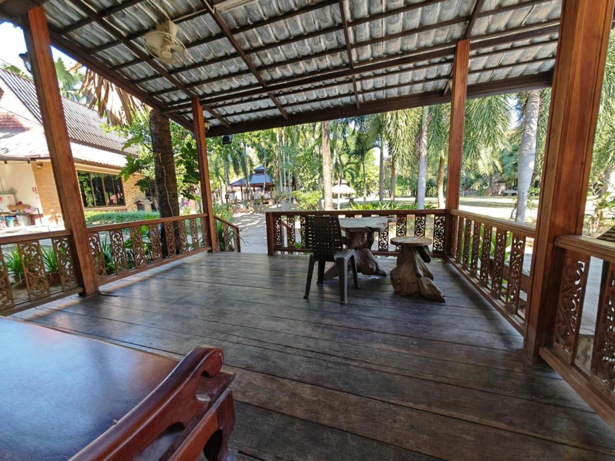 Rs Phong Riverside Resort Кхонкен Екстер'єр фото